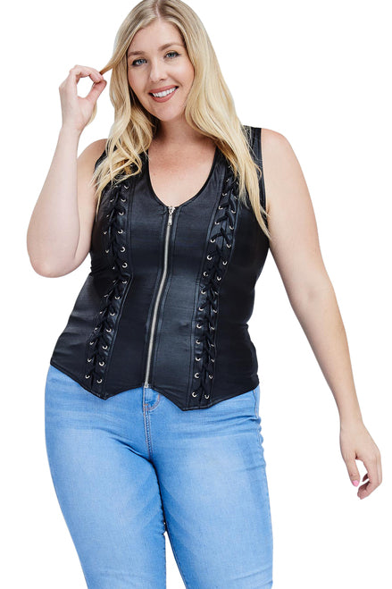 Oh Yes! PLUS SIZE FRONT LACE-UP TOP