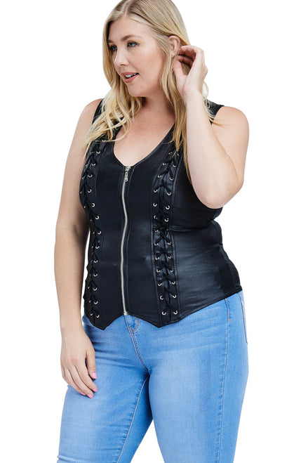 Oh Yes! PLUS SIZE FRONT LACE-UP TOP